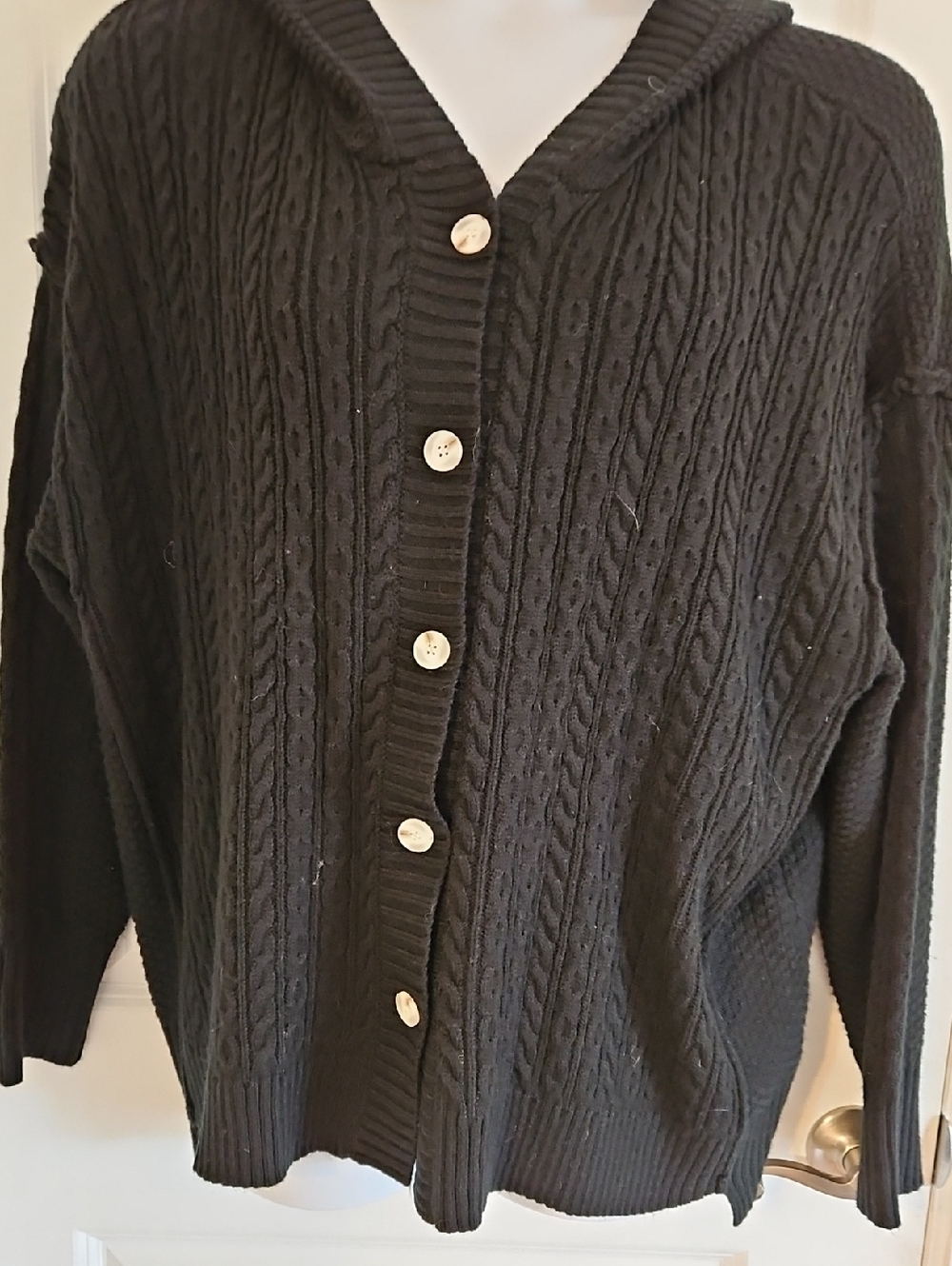 Dokotoo Classic Black Cable-Knit Button-Front Women's Sweater